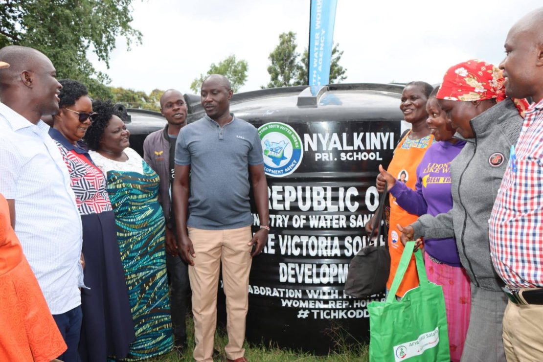  AGENCY DONATES WATER TANKS TO 10 INSTITUTIONS
