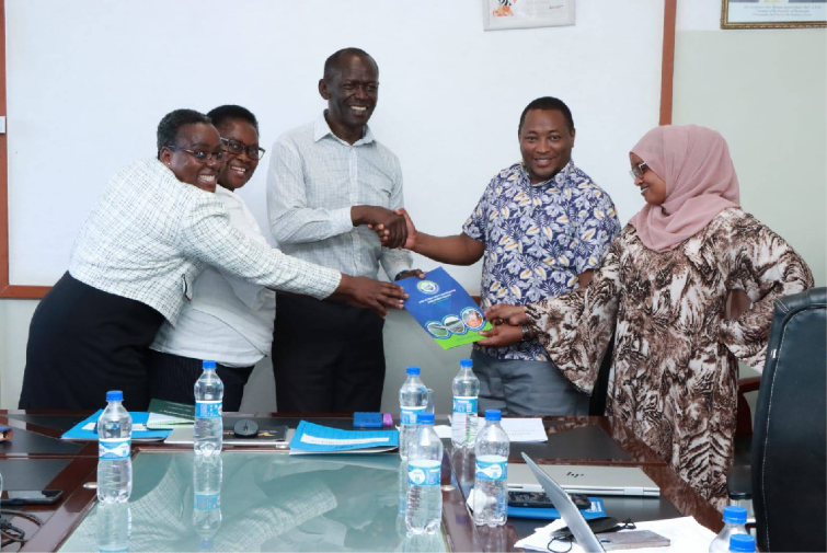  Agency scores high on Performance Contract Evaluation